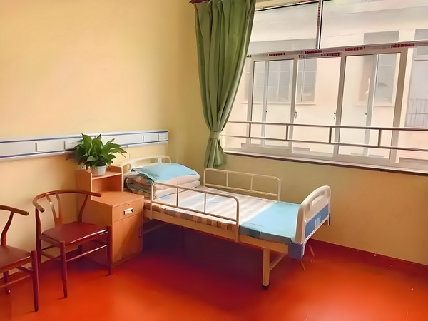 妻子户口迁入_变态男躲女神床下，尺度生猛的日本电影！ 尺杭州江干浙江格：区价