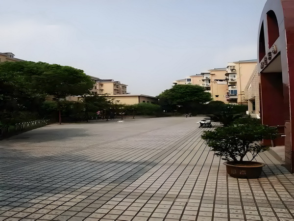 入户深圳需要多久_《人民的名义》为什么祁同伟安排亲戚当公务员也很难？他可是厅长 毗邻多线地铁站及公交